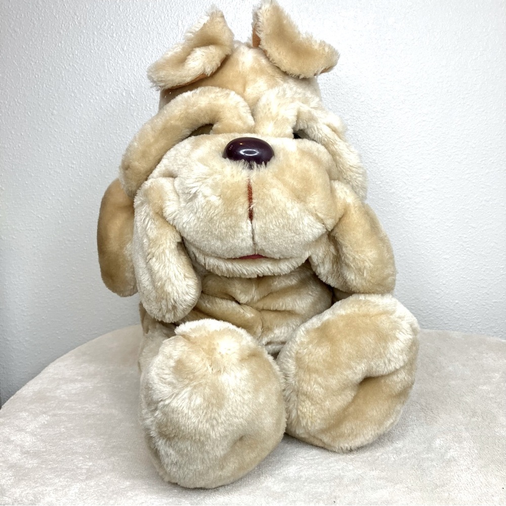 VTG With TAGS Kris Krinkles Commonwealth Christmas Cute Plush Puppy Dog 1984
